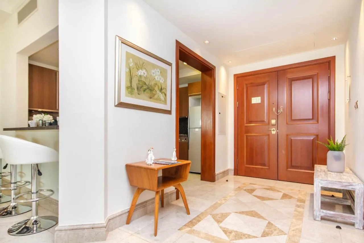 Bespoke Holiday Homes - Palm Jumeirah- 2 Bedroom Beach & Pool Access, South Residence Dubai 0*,  United Arab Emirates